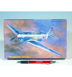 Model YAK-1B série 2 11,77x13,89cm v krabičce 24,5x14x3,5cm