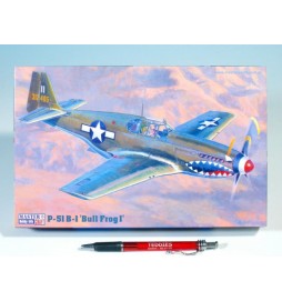 Model P-51B-1 Mustang Bullfrog série III 13,65x15,66cm v krabici 26x16,5x3,5cm